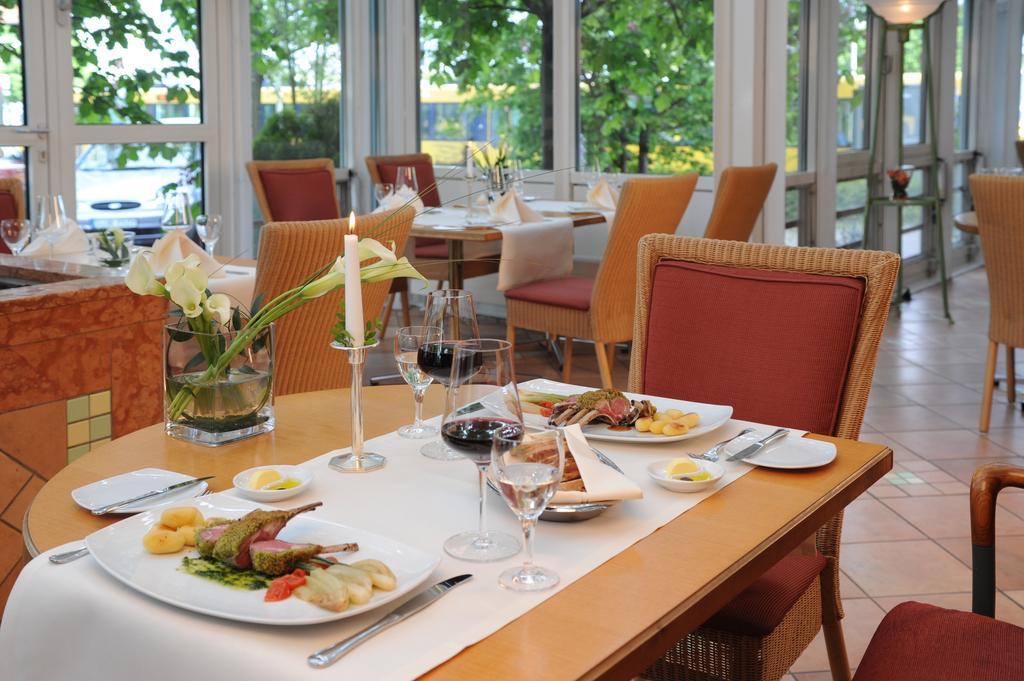 Pullman Stuttgart Fontana Hotell Eksteriør bilde
