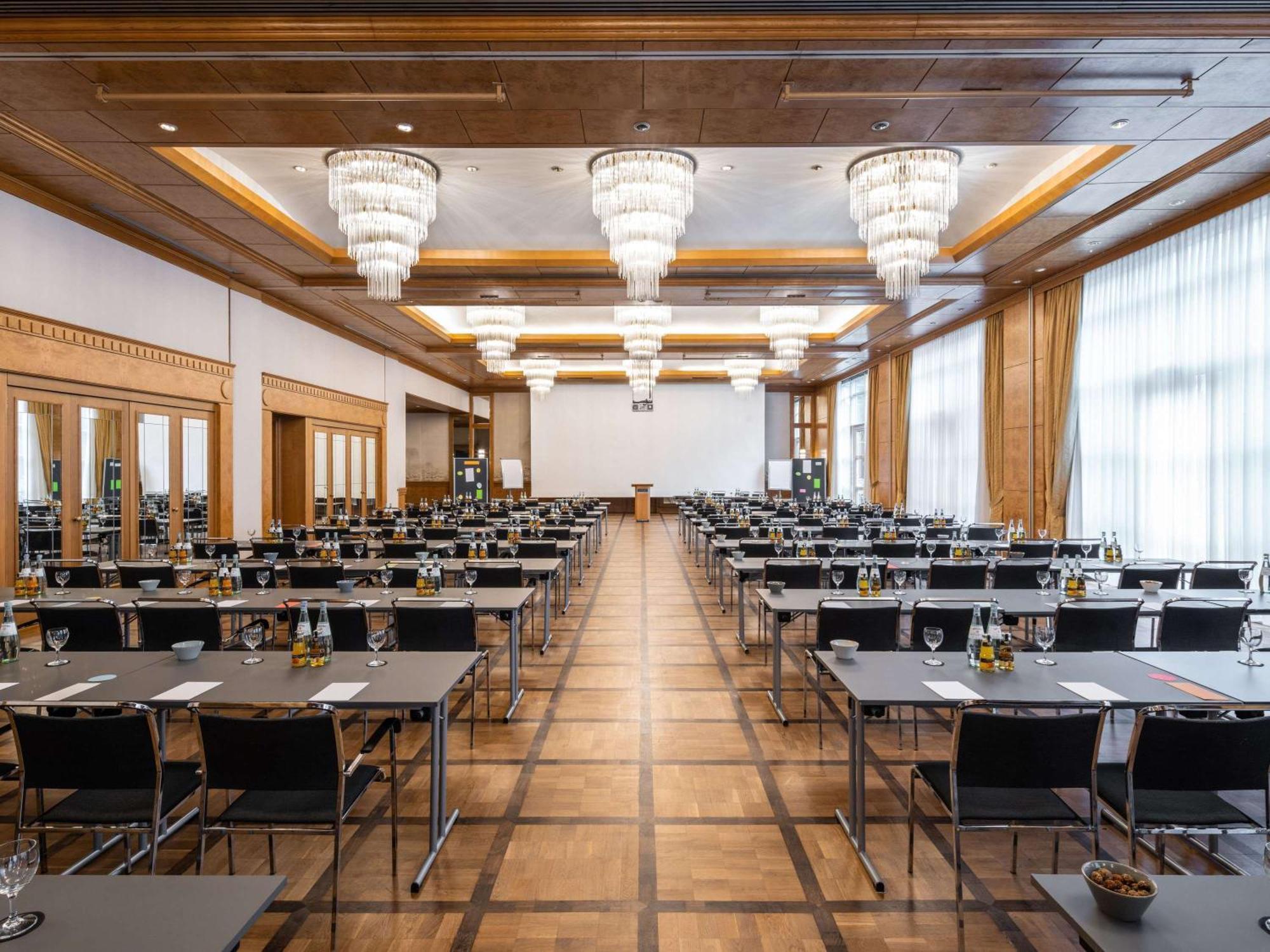 Pullman Stuttgart Fontana Hotell Eksteriør bilde