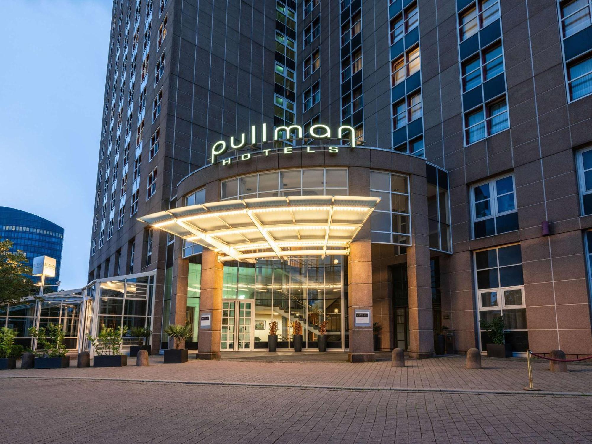 Pullman Stuttgart Fontana Hotell Eksteriør bilde